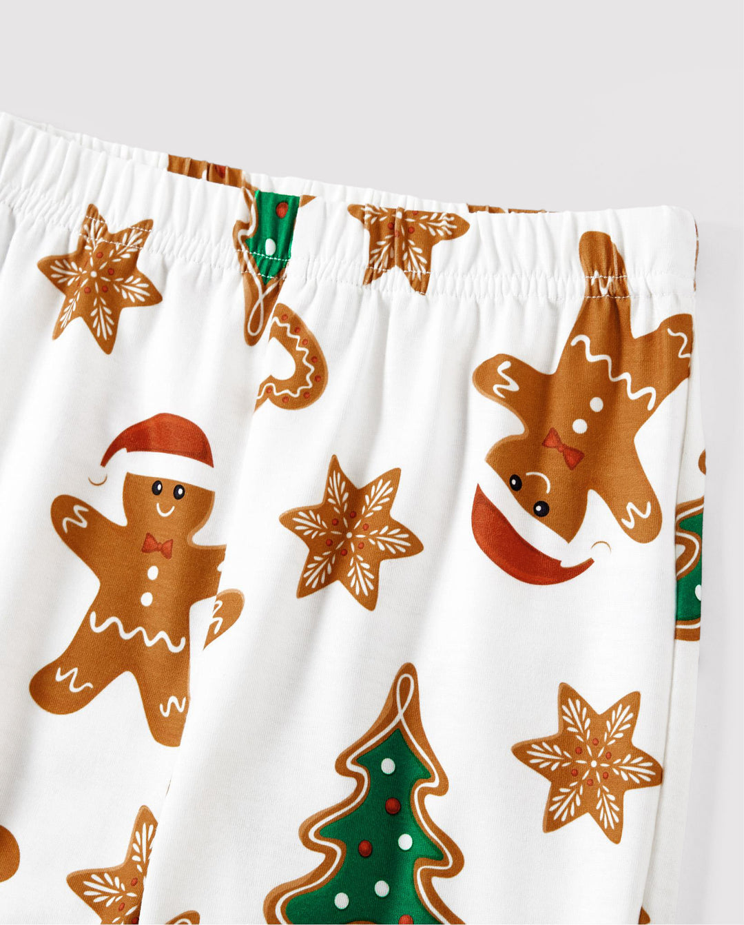Pyjama de Noël à manches longues et imprimé arbre et bonhomme en pain d'épices, avec chaussettes de Noël, couleur café