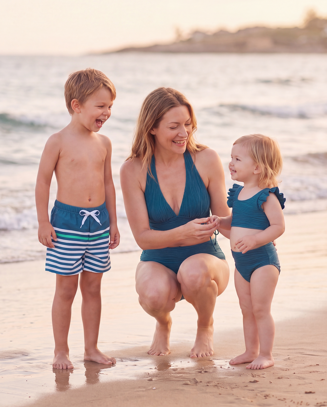 Maillots de bain assortis maman et moi rayés bleu sarcelle Ensemble bikini froncé & short de bain Multicolore