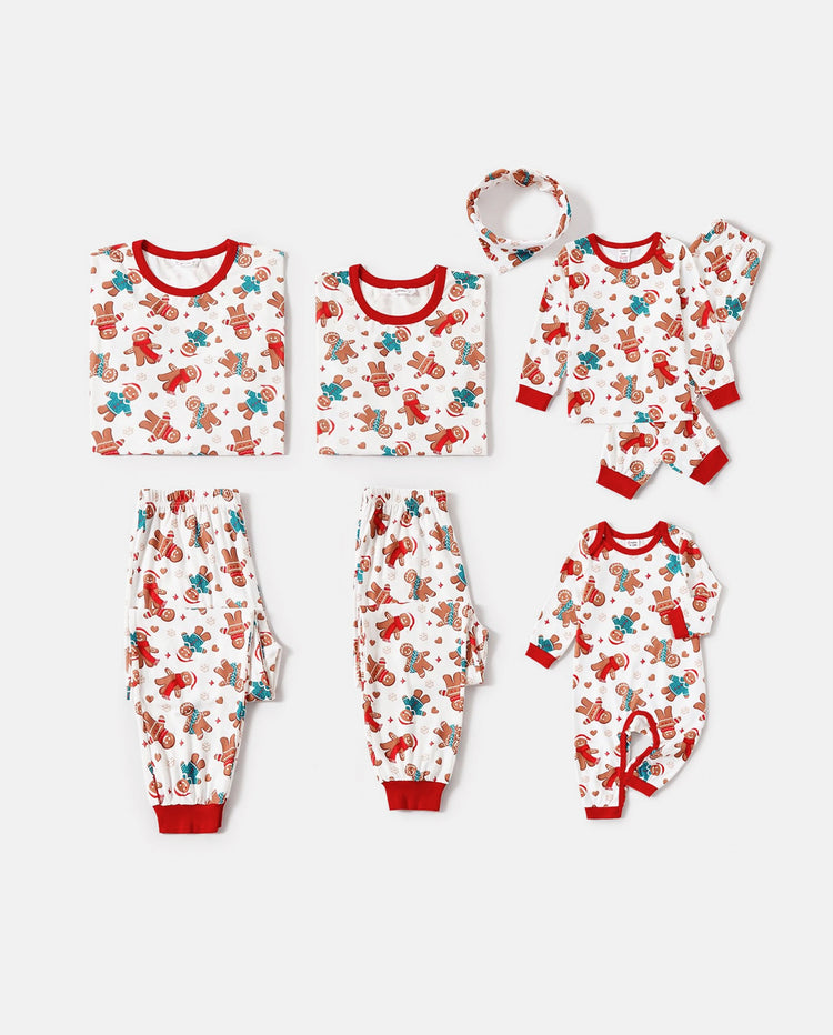 Pijama familiar navideño a juego con estampado de hombrecito de jengibre y calcetines navideños blancos