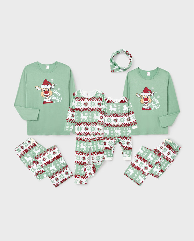 Conjunto de pijama familiar navideño a juego con estampado navideño de copos de nieve y calcetines navideños verde pálido