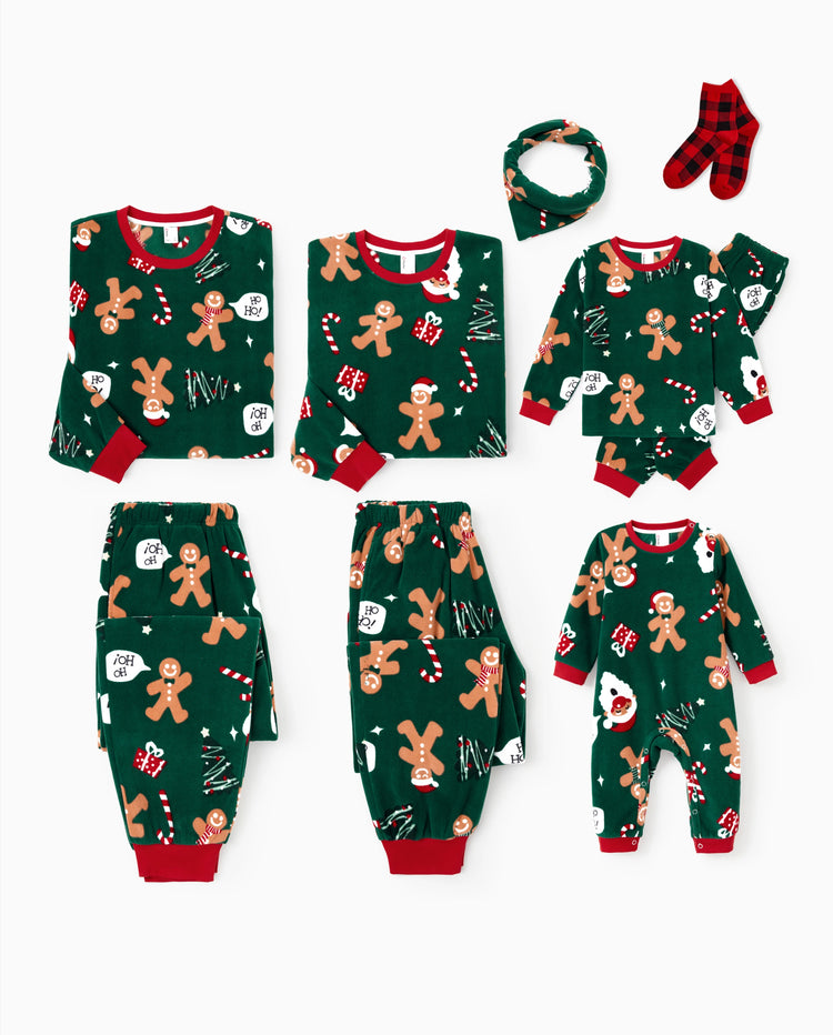 Pijama navideño familiar a juego de polar con hombrecito de jengibre, manga larga y calcetines navideños, color verde oscuro