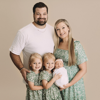 “We’re not perfect. Things get crazy pretty fast with three little ones. But we laugh, love, and make the best memories — always in PatPat.”