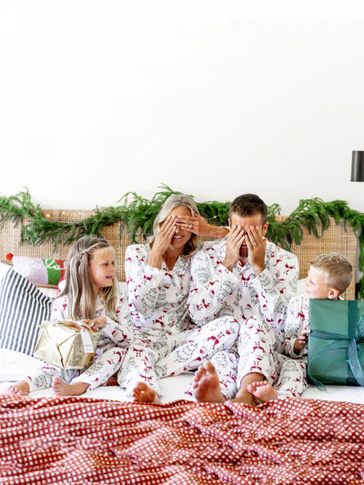 Ensemble pyjama de Noël assorti pour toute la famille, imprimé gnome blanc, avec chaussettes de Noël blanches