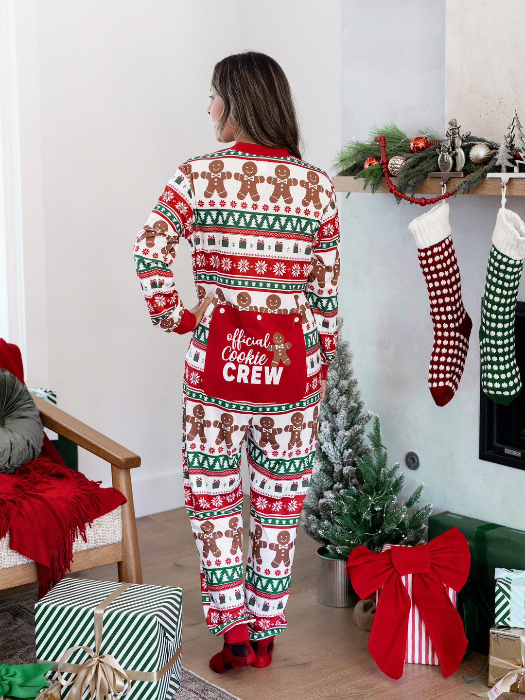 Conjunto de pijama familiar navideño a juego, pijama con estampado de cuadros navideños de jengibre y calcetines navideños rojos