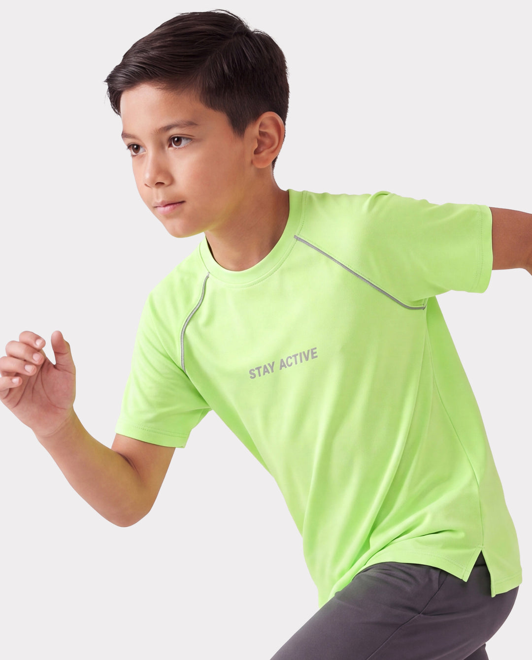 PatPat Lightflow Sportbekleidung Kinder-Jungen Athletik Ultraleichtes & Schnell trocknendes Kurzarm-T-Shirt Grün