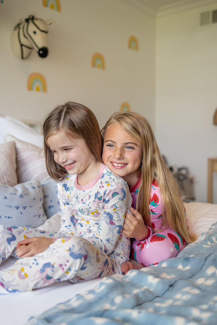 Christmas / Halloween Pajama 2-Piece Upgraded Thick Bamboo Pajama Set With Childlike Print for Toddler / Kids Girl (Snug-Fitting) Red