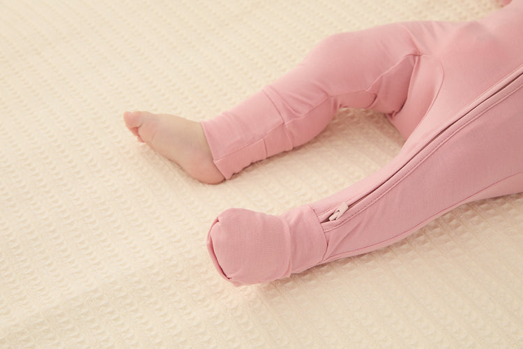 Pyjama en bambou pour bébé/enfant fille à imprimé enfantin (coupe ajustée), rose