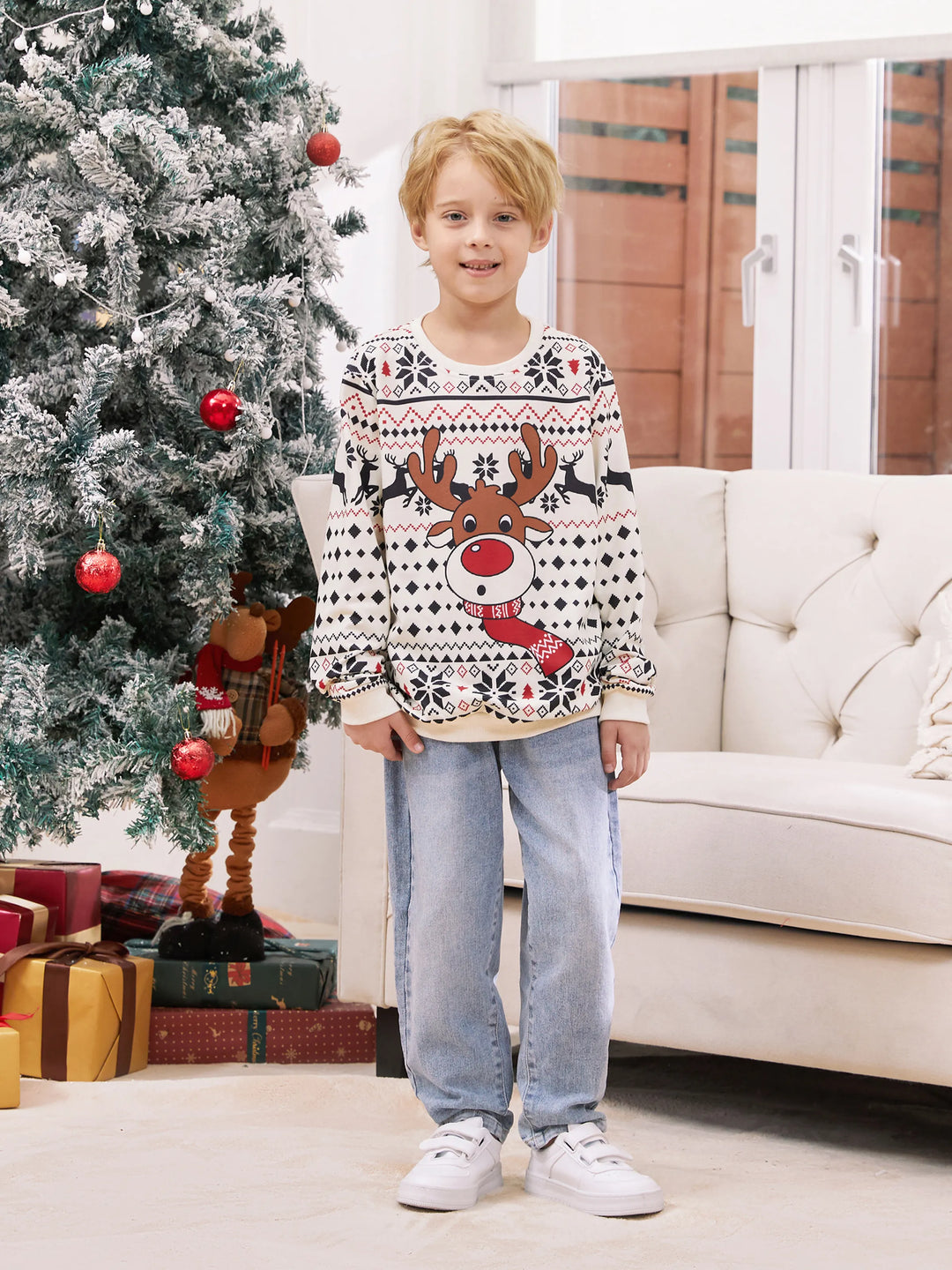 Sweat-shirt de Noël à manches longues et grand motif renne beige