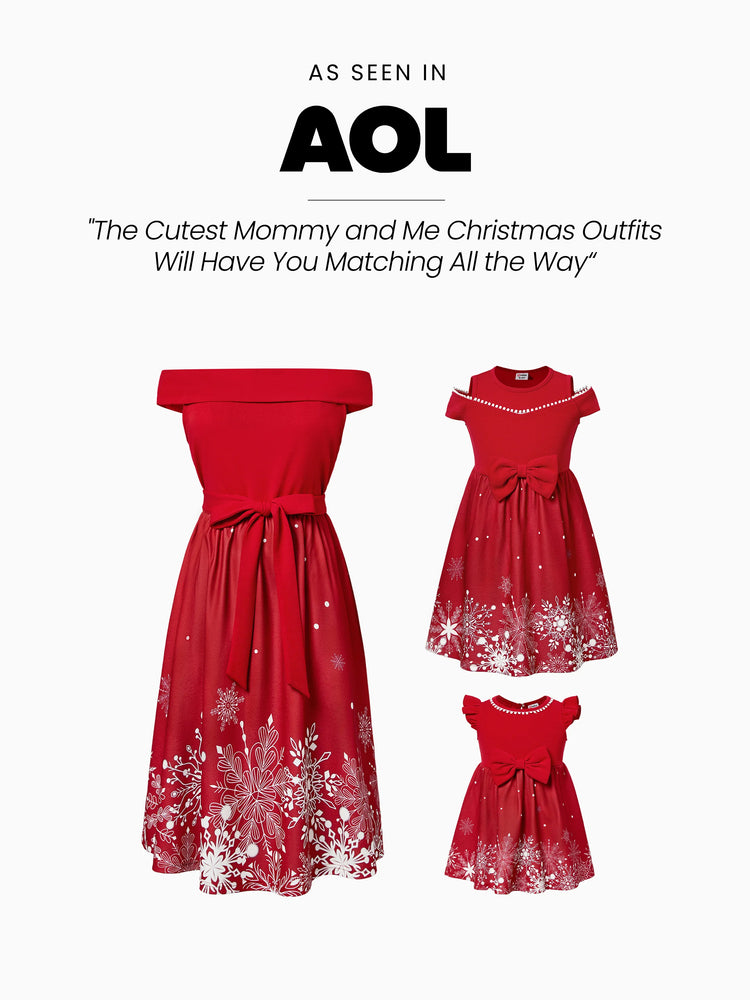 Robe rouge sans manches à épaules dénudées et à imprimé flocons de neige pour maman et moi