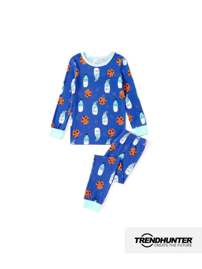 Snug-fitting two-piece bamboo  pajamas with childlike animal print, blue, baby/toddler.