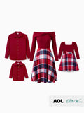 Ensemble de tenues familiales assorties : chemise à manches longues et robe en tricot à carreaux à manches longues et épaules dénudées, bordeaux