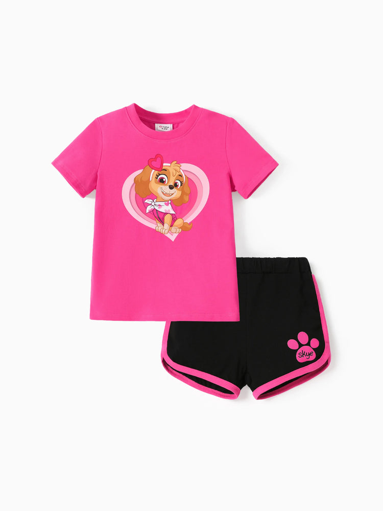 Conjunto de 2 piezas de camiseta de algodón y pantalones cortos elásticos con estampado de corazón de Skye para niña pequeña de la Patrulla Canina Roseo