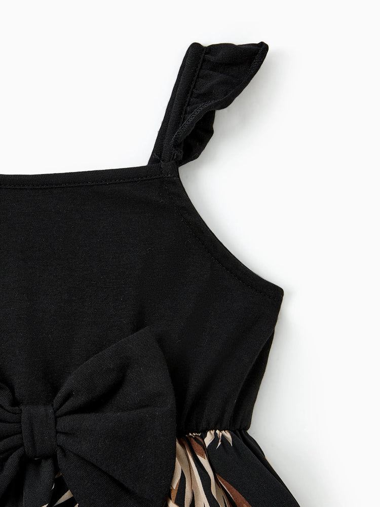 Ensembles assortis pour toute la famille : robes à imprimé floral avec ceinture et hauts à manches courtes unis noirs