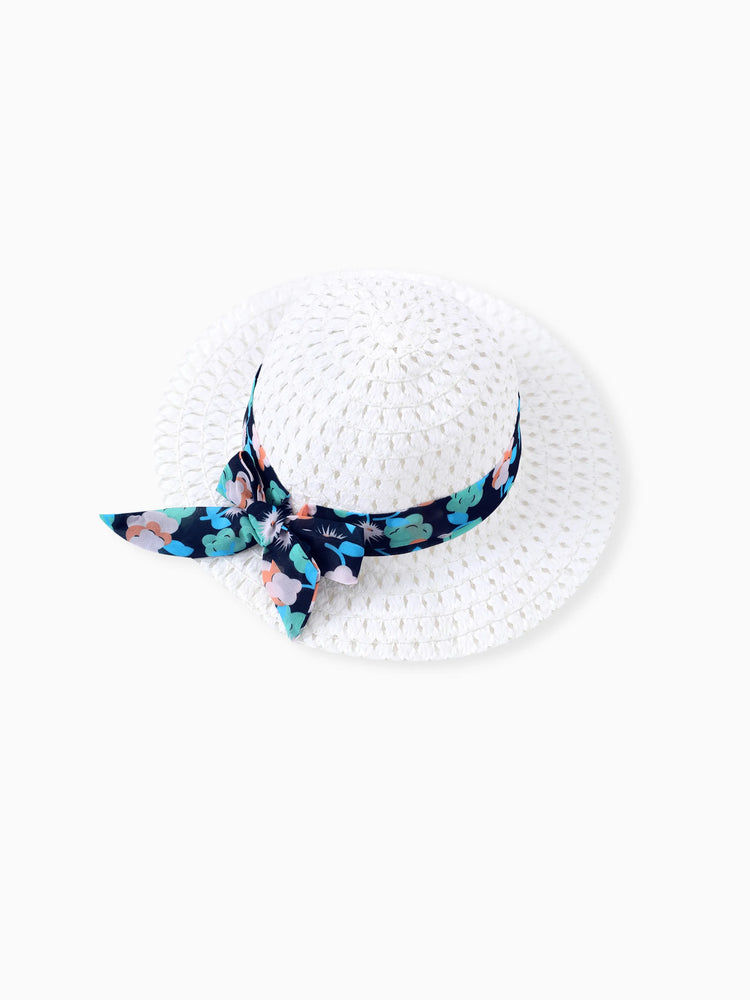 Ensemble 3 pièces pour petite fille avec chapeau décoratif à nœud, débardeur à volants superposés et short à imprimé floral, blanc