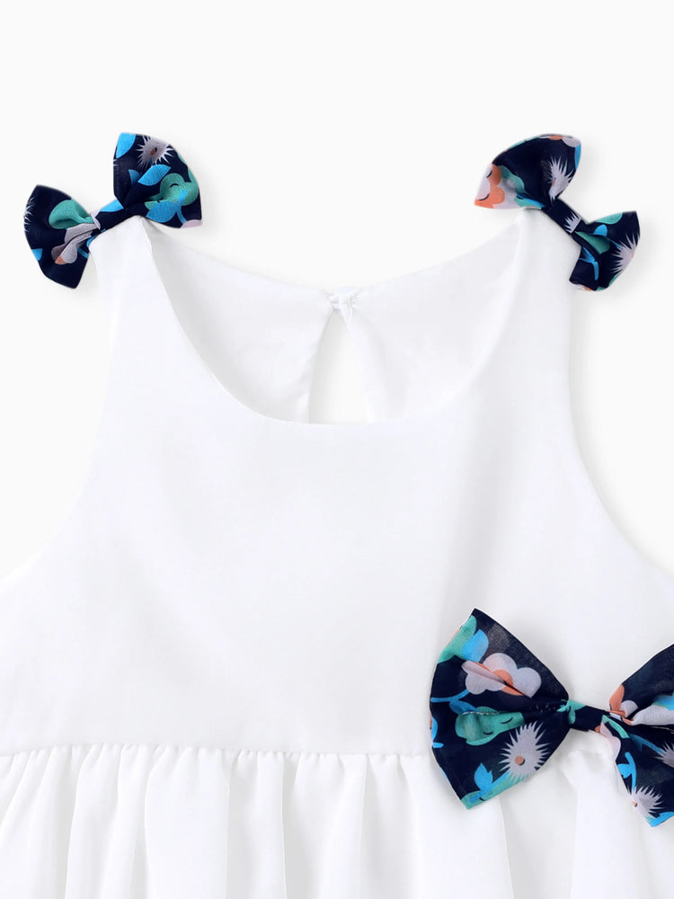 Ensemble 3 pièces pour petite fille avec chapeau décoratif à nœud, débardeur à volants superposés et short à imprimé floral, blanc