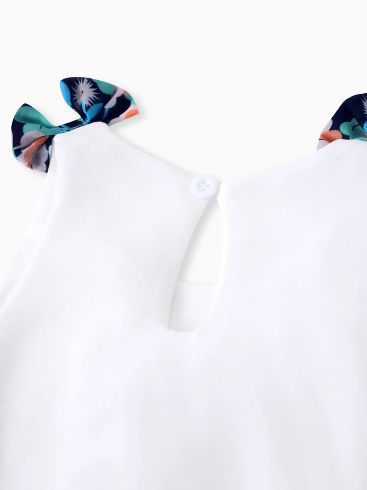 Ensemble 3 pièces pour petite fille avec chapeau décoratif à nœud, débardeur à volants superposés et short à imprimé floral, blanc