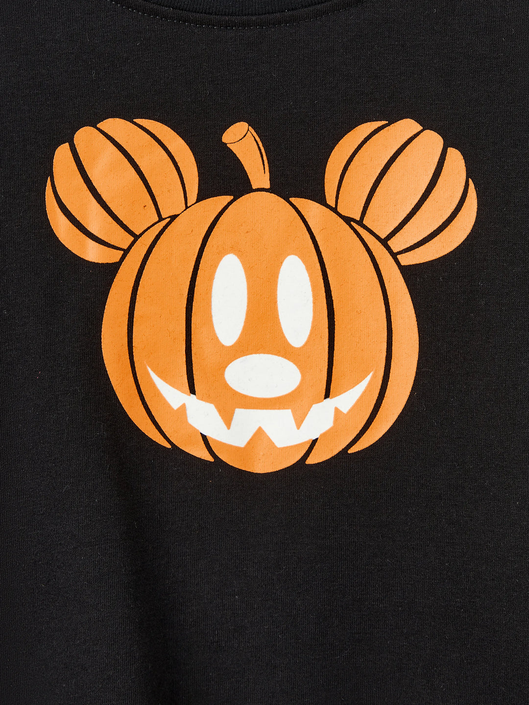 Camisetas de manga larga con estampado de calabaza a juego para la familia, de Disney Mickey y sus amigos, para Halloween, que brillan en la oscuridad, en negro