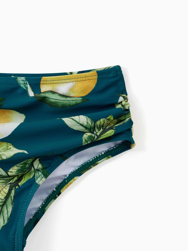 Maillot de bain deux pièces ou short de bain assorti à imprimé citron et col licou uni multicolore