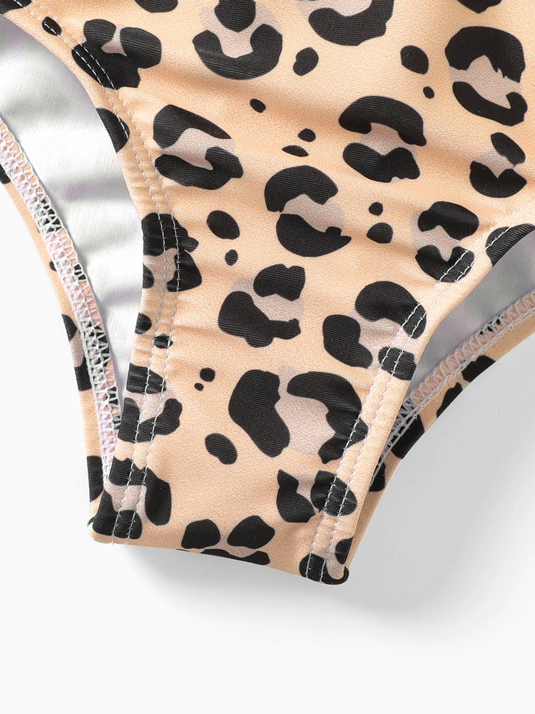 3Pcs Toddler Girl Leopard Print Ruffled Two-piece Swimsuit Set Colorful