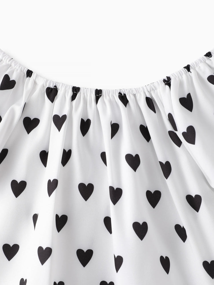 3-teiliges Kleinkind-Mädchen-Herzdruck-Kurzarmbluse und Jeans-Shorts und Stirnband-Set weiß