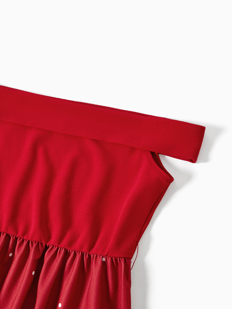 Robe rouge sans manches à épaules dénudées et à imprimé flocons de neige pour maman et moi
