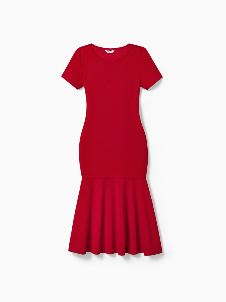 Ensembles assortis pour toute la famille : hauts à manches courtes et col à revers, couleur unie, robes sirène/en maille, rouge