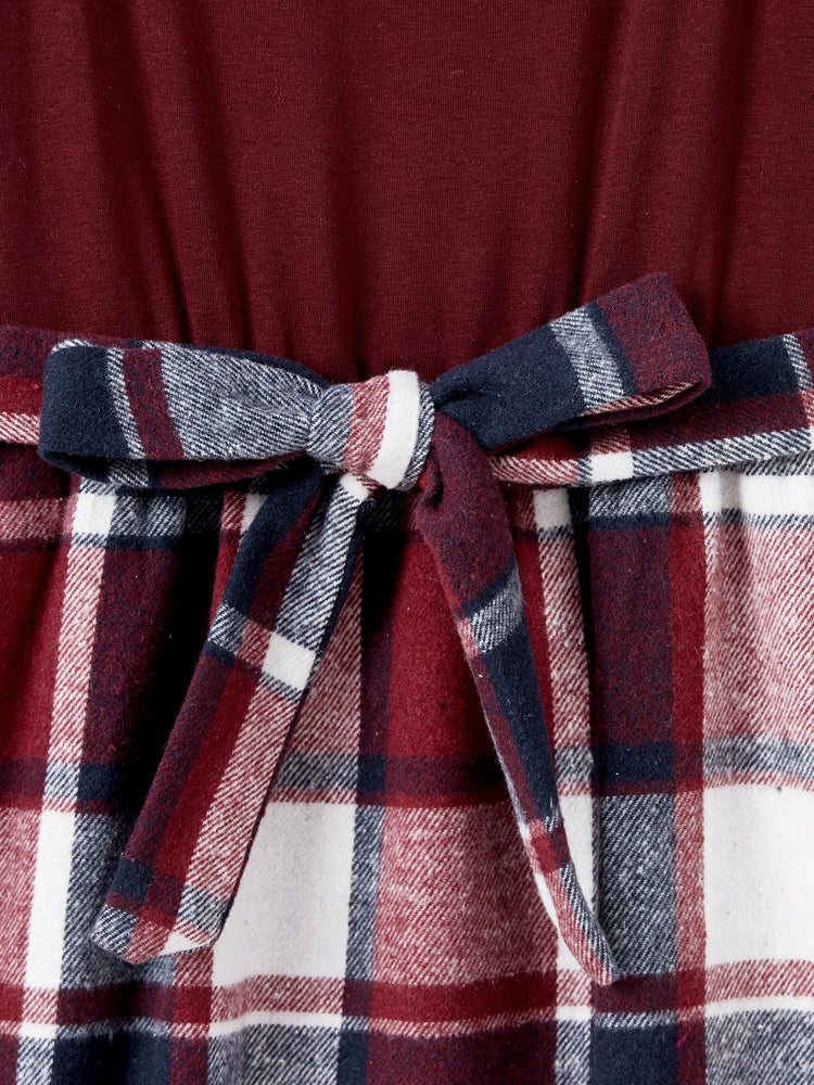 Ensembles de chemises décontractées à manches longues et de robes ceinturées en tricot rouge vin assorties pour toute la famille