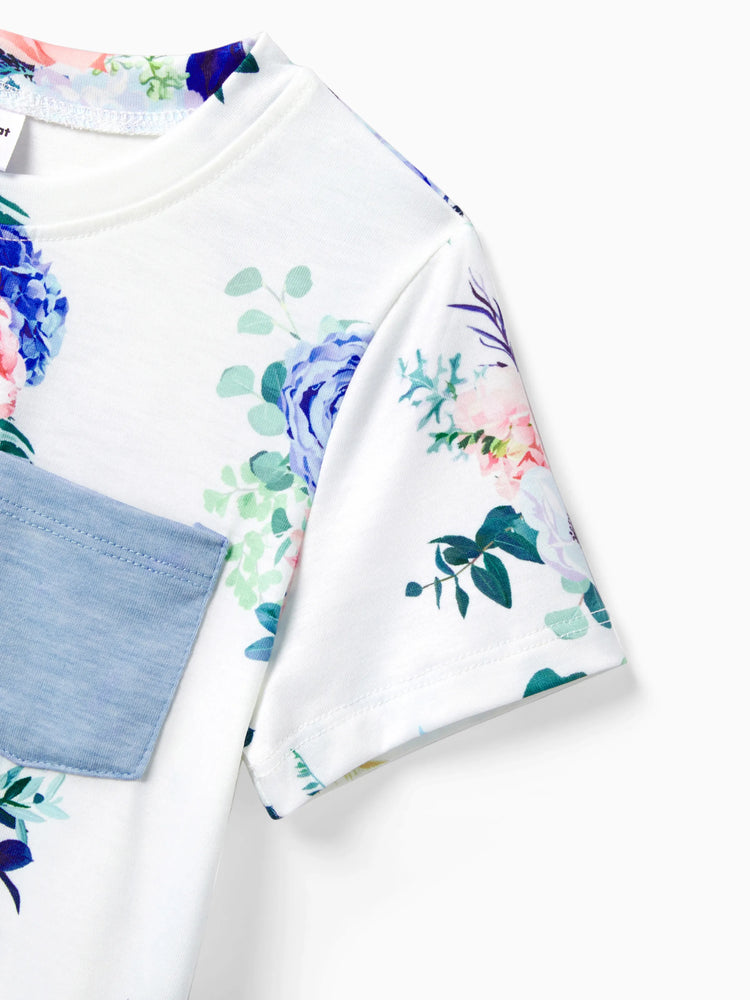 Ensemble familial assorti composé d'un t-shirt à imprimé floral et d'une robe trapèze à ceinture boutonnée et à volants bleu ciel clair