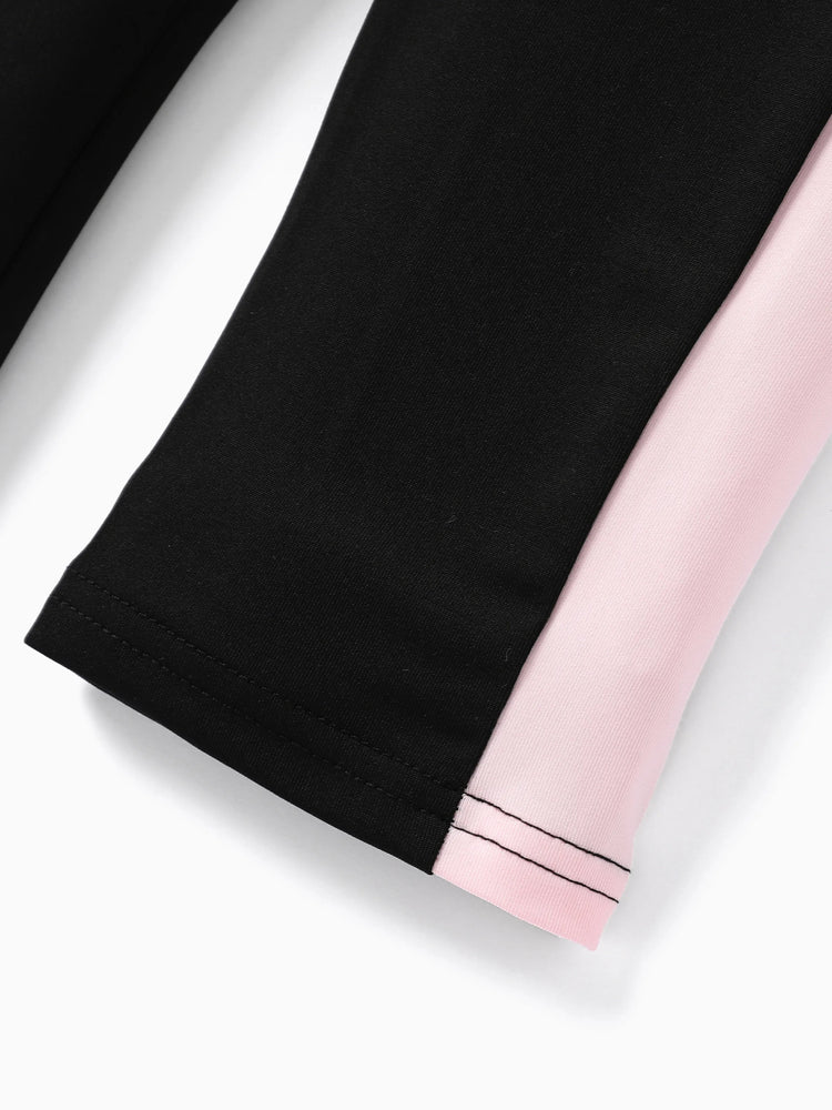 2-teiliges T-Shirt mit Buchstaben-Herz-Aufdruck in Rosa für Kinder und Mädchen im Set mit Capri-Hosen in Farbblock-Optik rosa