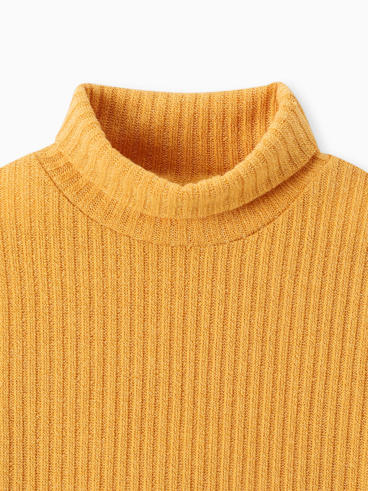 Camiseta texturizada de cuello alto para niño/niña, color jengibre