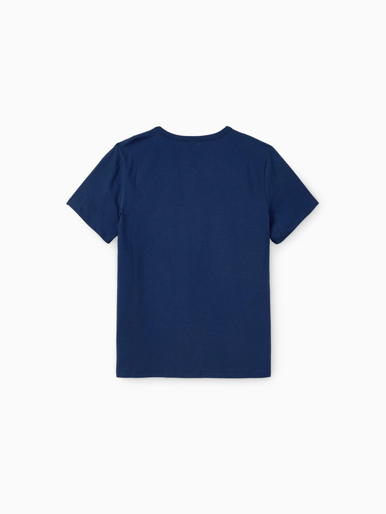 Ensembles familiaux assortis : t-shirts à manches courtes à empiècements floraux ou robes mi-longues à bretelles spaghetti et col en V à imprimé floral intégral avec bouton-pression dissimulé, bleu roi