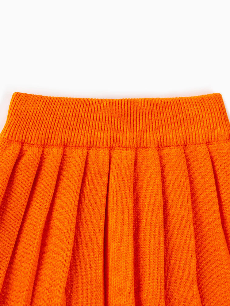 Ensemble 2 pièces pour petite fille avec pull tricoté à volants et jupe plissée, orange