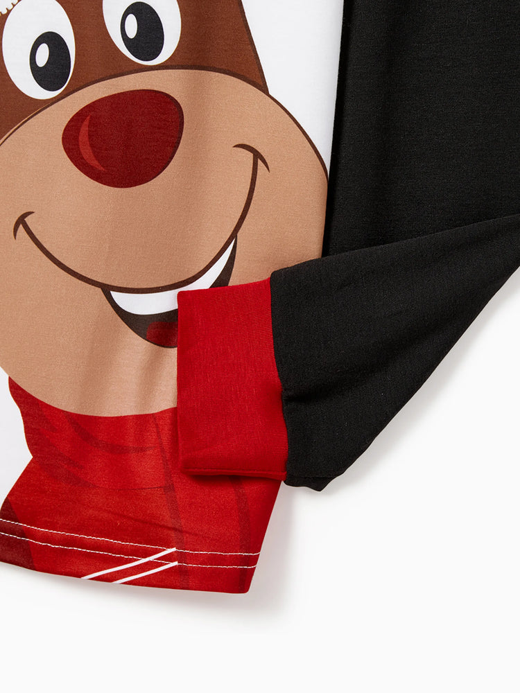 Ensemble pyjama assorti pour toute la famille avec imprimé renne de Noël et chaussettes de Noël noires