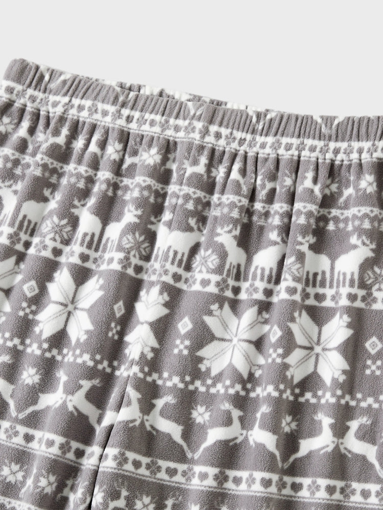 Ensemble pyjama de Noël familial assorti avec lettres brodées, manches longues, capuche et chaussettes de Noël blanches