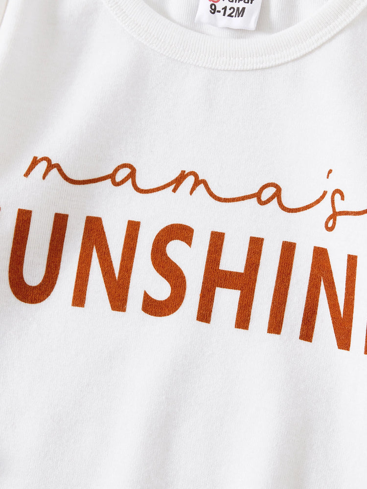 Hauts assortis à manches longues et col rond imprimé lettres « Maman et moi » multicolores