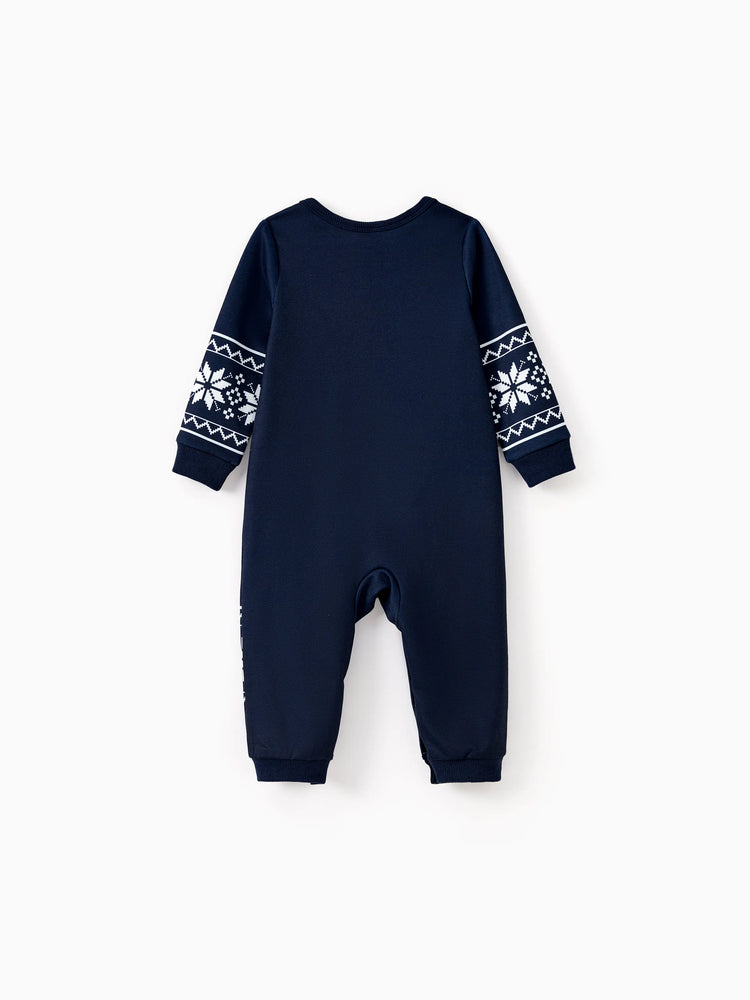 Haut à manches longues bleu foncé pour la famille, motif renne et flocon de neige