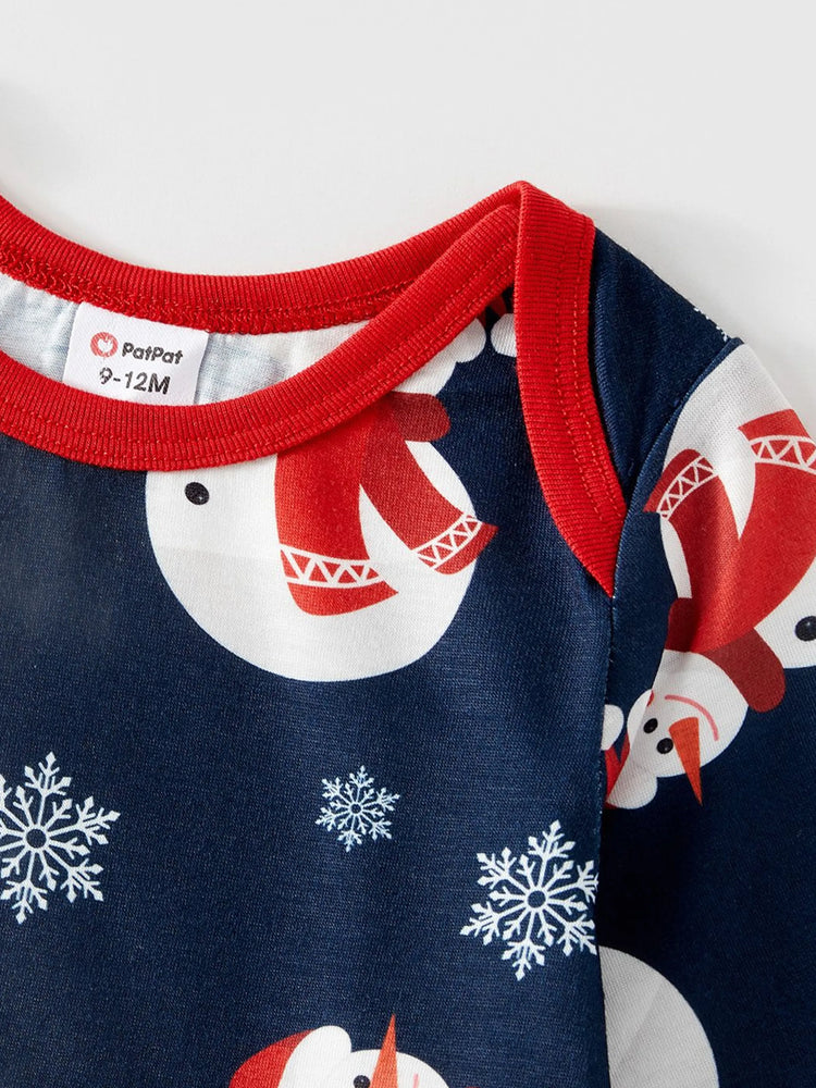 Ensemble pyjama de Noël à manches raglan et imprimé bonhomme de neige et lettres assortis avec chaussettes de Noël ColorBlock
