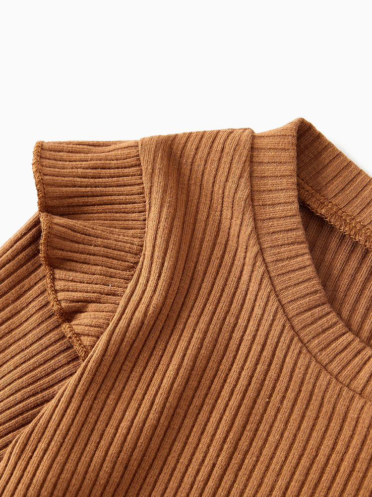 Ensemble familial assorti : robes à carreaux côtelés avec ceinture et hauts à manches longues colorblock couleur café