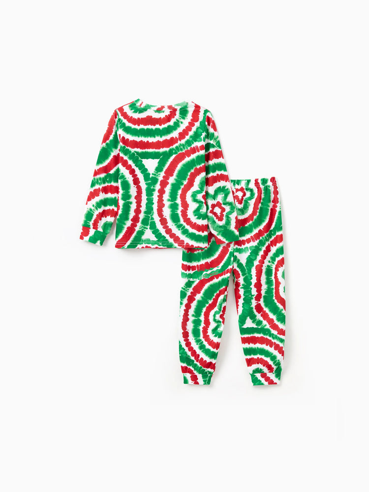 Ensemble pyjama de Noël familial rouge et vert motif bonhomme en pain d'épices tie-dye avec chaussettes de Noël multicolores