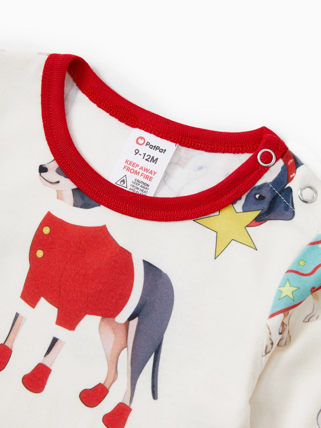 Christmas Pajamas Family Matching Cute Xmas Dog Collared Pajamas Sets with Christmas Socks LightApricot