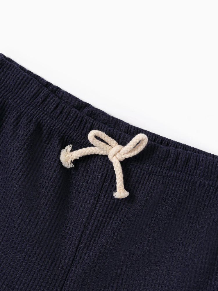 2-teiliges T-Shirt mit Raglanärmeln in Waffelmuster und einfarbigen Shorts für Kleinkinder und Jungen dunkelblau