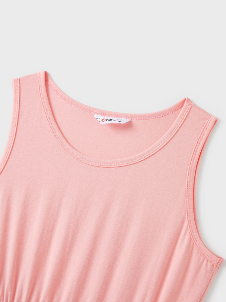 Ensembles assortis pour toute la famille : robes mi-longues roses sans manches à imprimé floral et polos à manches courtes colorblock