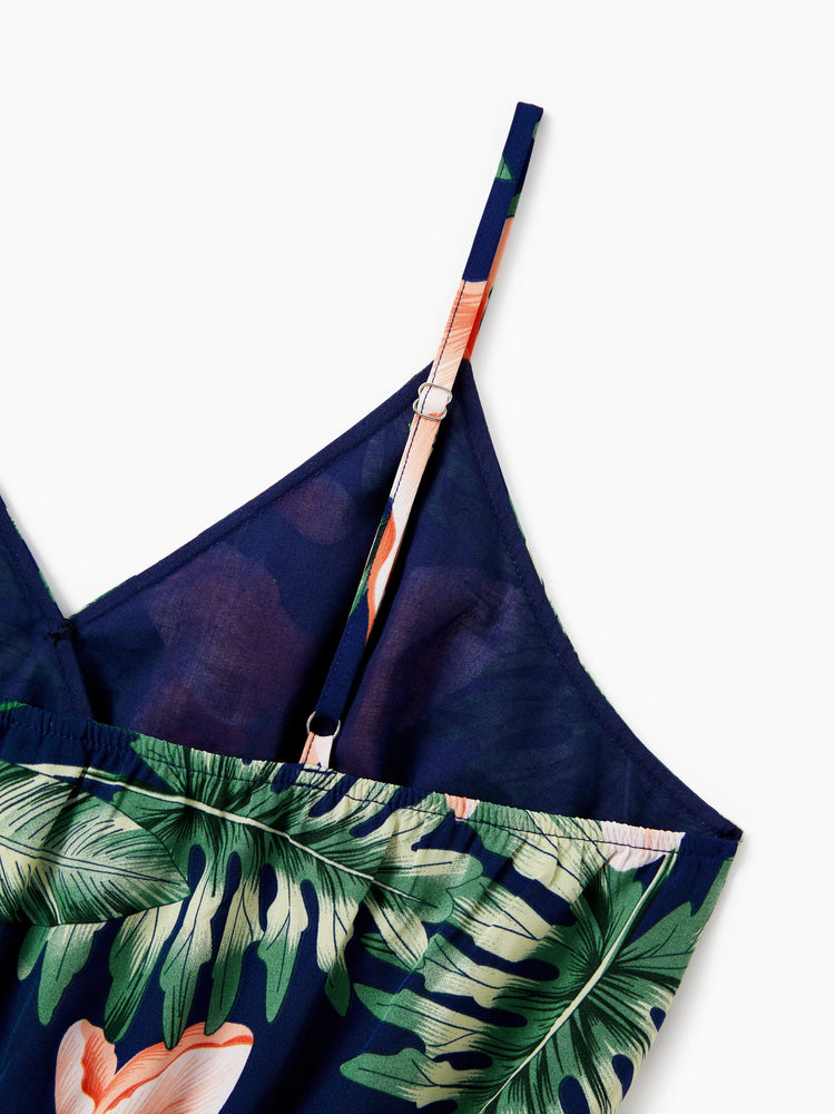 Ensembles familiaux assortis : t-shirts à manches courtes à empiècements floraux ou robes mi-longues à bretelles spaghetti et col en V à imprimé floral intégral avec bouton-pression dissimulé, bleu roi