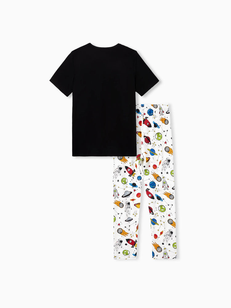 Pyjama familial en bambou, imprimé sur le thème de l'espace, ensemble de pyjama assorti à manches courtes (ajusté pour les enfants) blanc