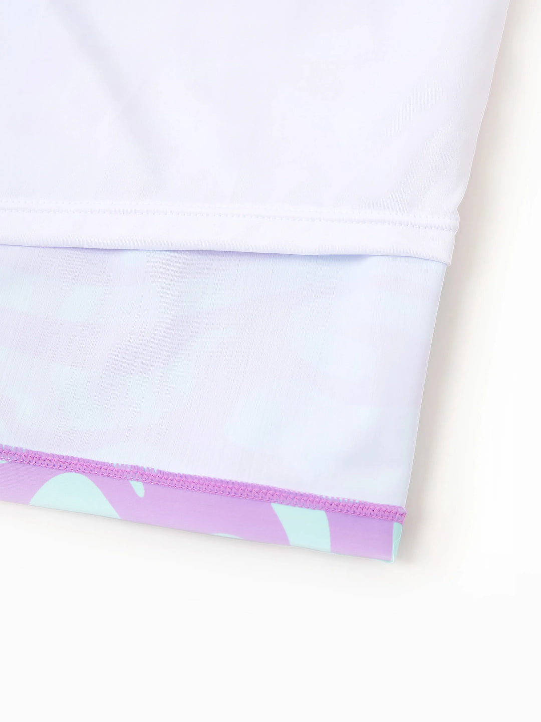 Bañadores con estampado de olas en púrpura y azul o traje de baño de una pieza con recorte en el abdomen para papá e hija Púrpura