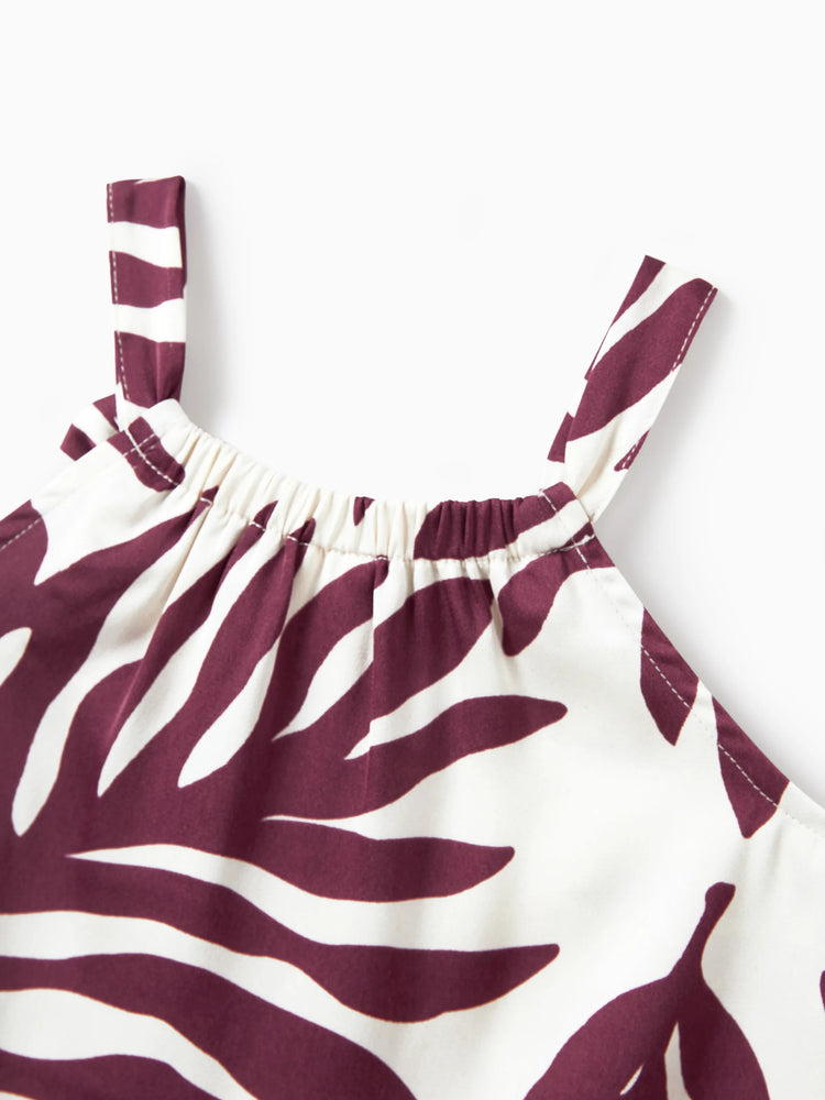 Tenues familiales assorties : chemises à imprimé feuilles rouges et robe à bretelles et ceinture pour Hawaï/croisière/station balnéaire/tenue décontractée, blanc