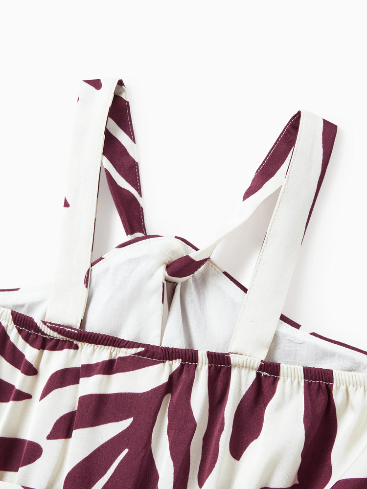 Tenues familiales assorties : chemises à imprimé feuilles rouges et robe à bretelles et ceinture pour Hawaï/croisière/station balnéaire/tenue décontractée, blanc