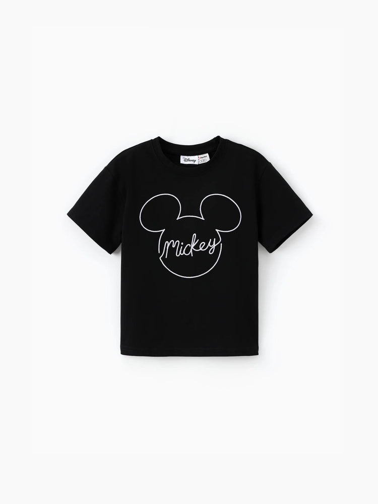Disney Mickey y amigos Conjunto familiar a juego papá y yo Vestido deportivo de una pieza con estampado de Mickey Mouse/Camiseta de algodón/Mono Conjunto casual de 3 piezas de algodón unisex Negro