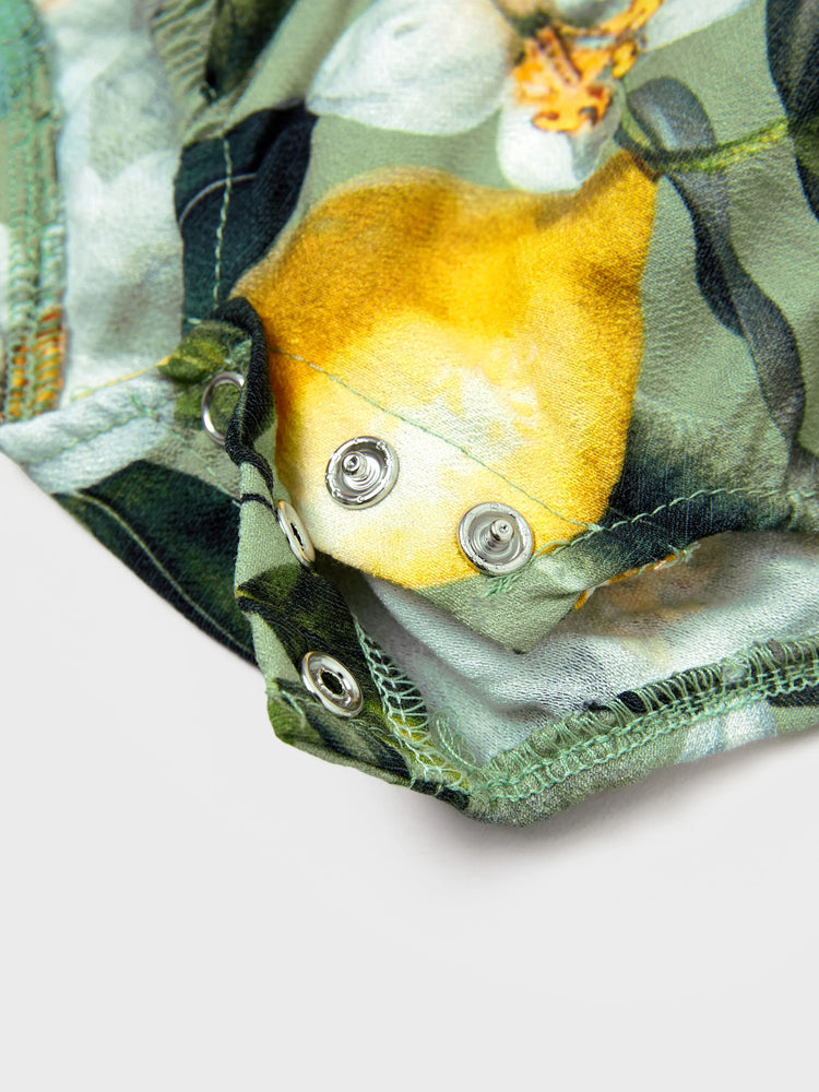 Mommy & me Outfits – Lemon Print Hawaiian Summer Dresses – Tropical Vacation Clothes for Men, Women & Kids Green