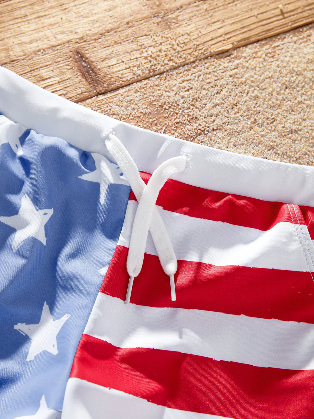 Unabhängigkeitstag 4. Juli Familie Passende patriotische Bademode Stars and Stripes Boardshorts oder gerüschte Schichten Badeanzüge mit V-Ausschnitt Einteilige Badeanzüge blau